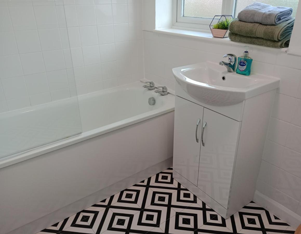 3Br House With Garden Near Bicester Village Exterior foto